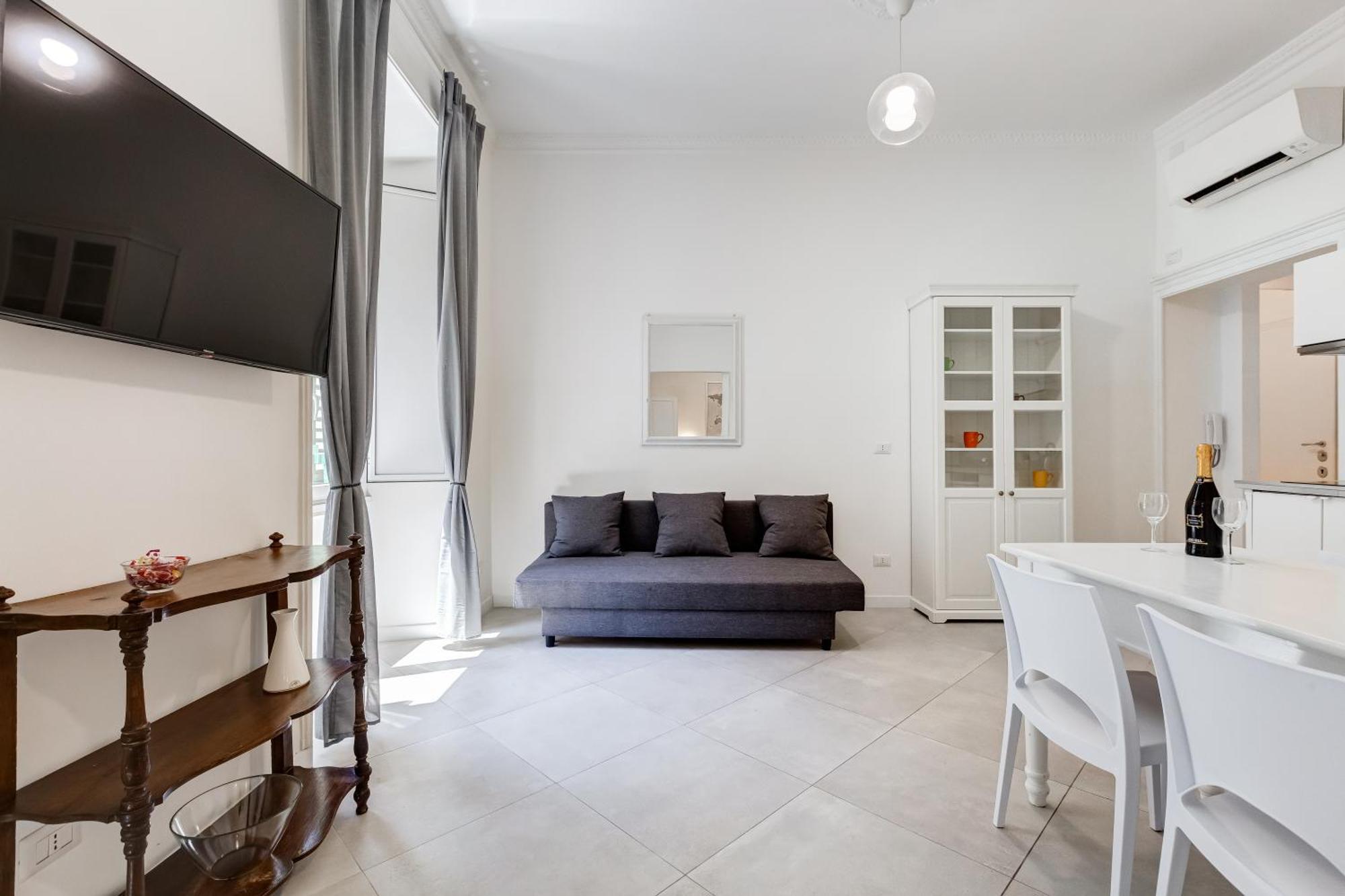 Bdc Alpha & Omega In Monti District With 2bath Apartment Rom