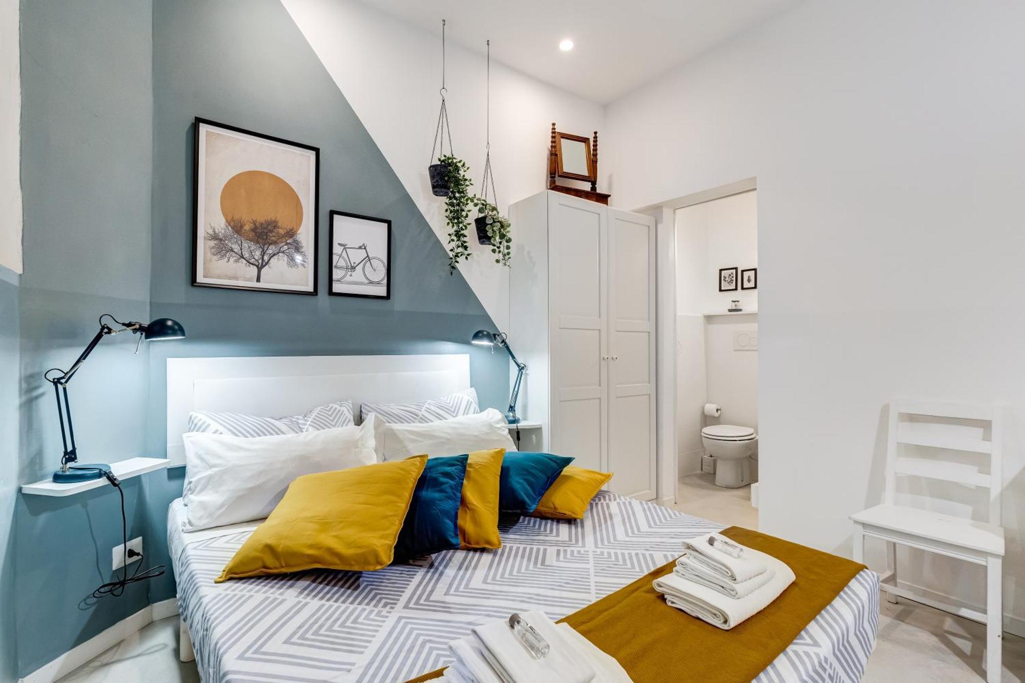 Bdc Alpha & Omega In Monti District With 2bath Rom